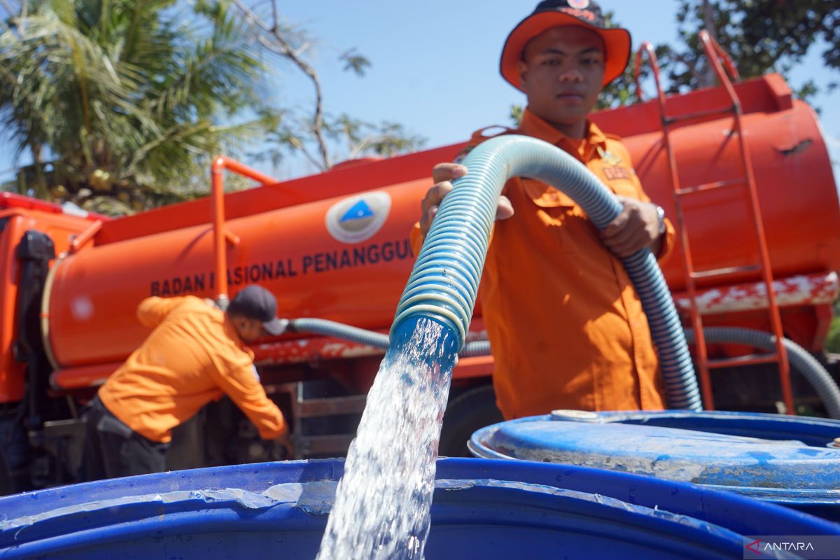Water is not enough just to arrive
