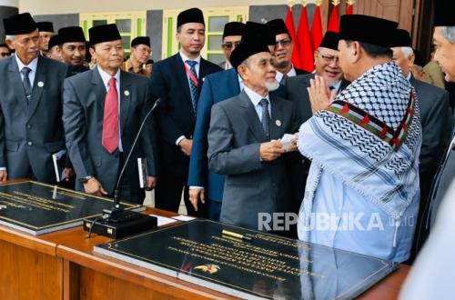 Prabowo's Speech at Gontor: Indonesian Leaders Must Be Intelligent