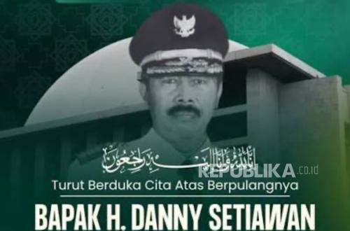 Former West Java Governor Danny Setiawan Passes Away, Buried in Purwakarta