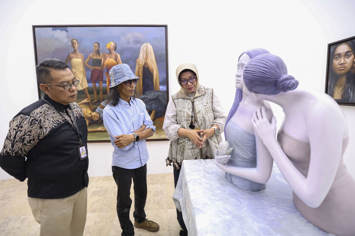 Breaking Boundaries, Nurturing Art