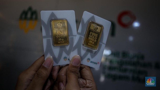 Antam Gold Price Drops by Rp10,000 per Gram Today