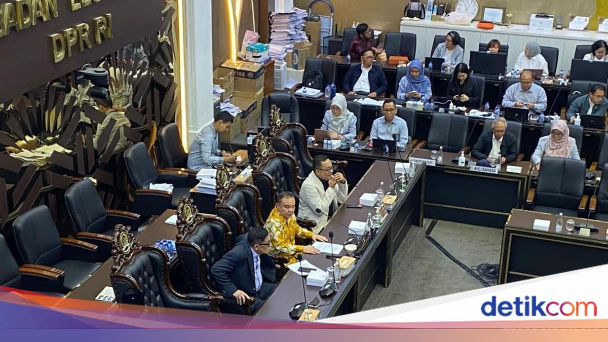 DPR Legislative Body Agrees to Bring Agrarian Reform Bill to Plenary Session for Ratification