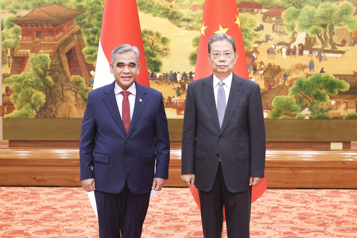 China and Indonesia Commit to Strengthening Exchange and Cooperation