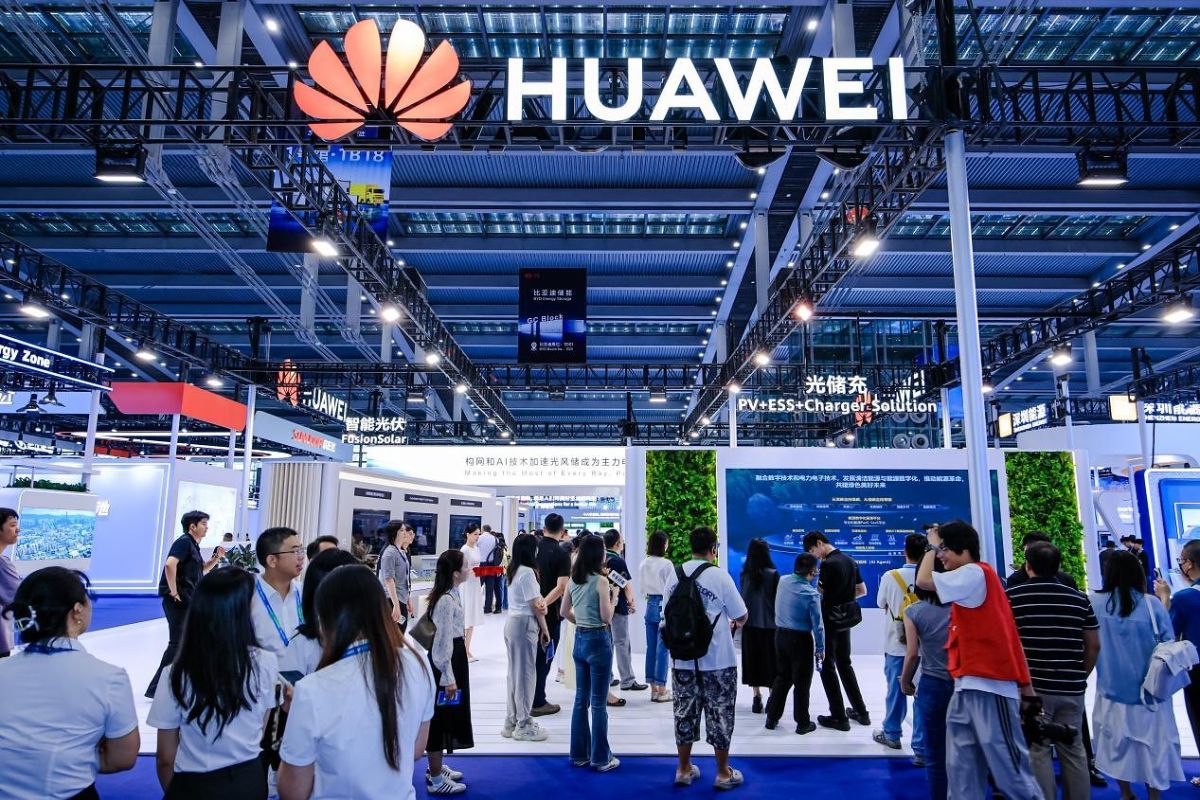 Huawei Digital Power Unveils AI-Driven Grid Forming Solutions at IDEE 2026