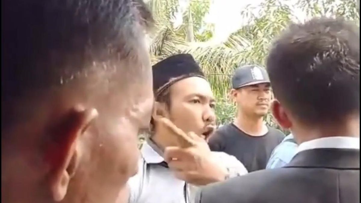 Moments of Disruption During GKPI Congregation Worship in Tangerang