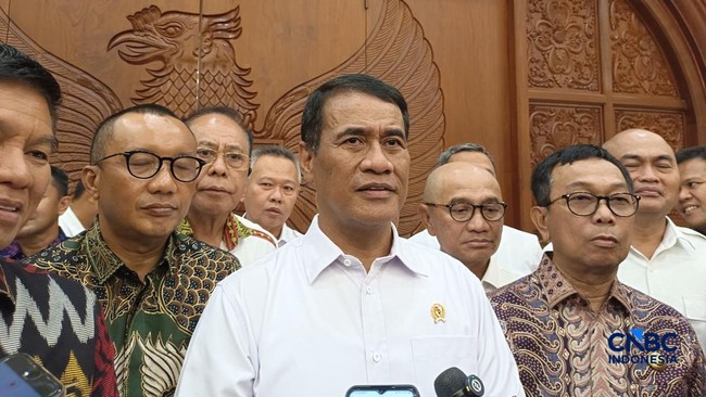 When Will Rice Prices Fall? This is Amran's Answer