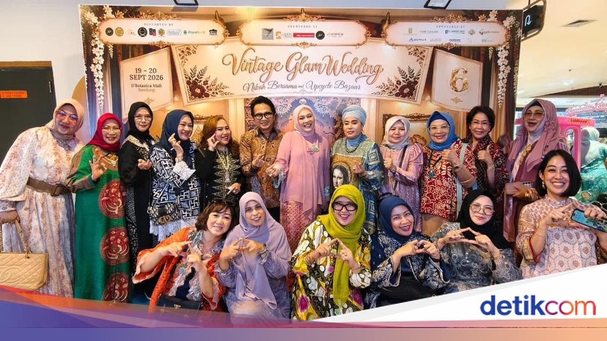 Bamsoet Applauds Unpad Alumni Association for Facilitating 14 Couples Through Mass Wedding