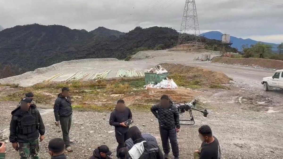 TNI Task Force Under Fire While Hunting OPM Members in Nduga, Papua