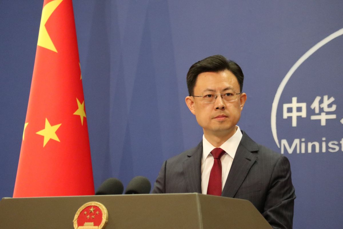 Xi's Visit Aimed at Building Constructive Relations with the US