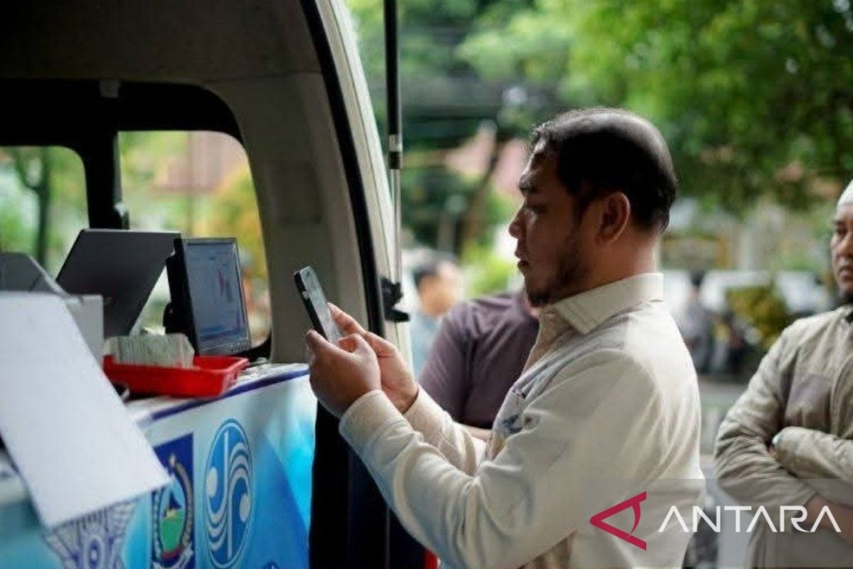 Samsat mobile services available at 14 locations across Jadetabek on Tuesday