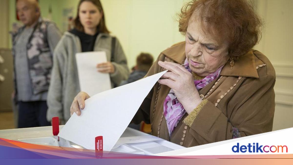 Putin's Party Wins Russian Legislative Elections
