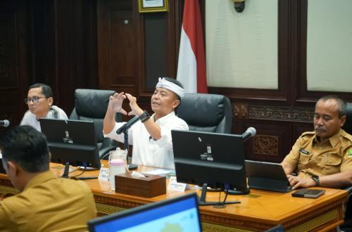 West Java Regional Secretary Urges Economic Assistants to Transform via Data-Driven Work