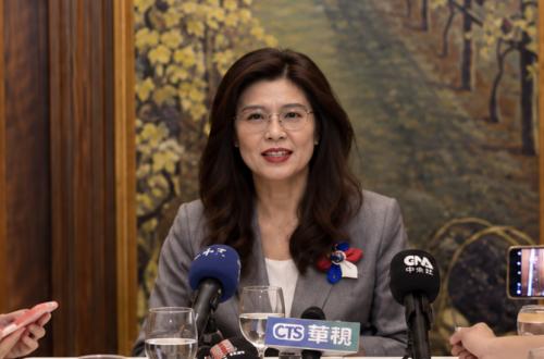 Without Attacking, China Seeks to Bring Taiwan Closer