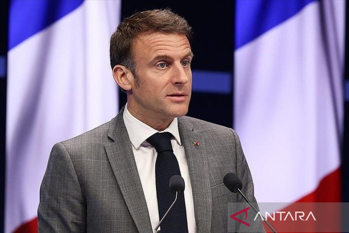 Macron and Trump Discuss Ukraine, Red Sea, and Strait of Hormuz Issues