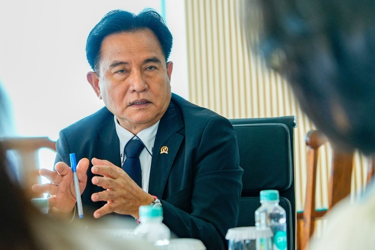 Yusril Urges One Data Bill to Provide Certainty for the Business World