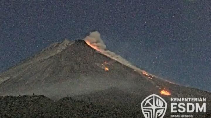 How Big Is the Fire Ravaging Mount Merapi?