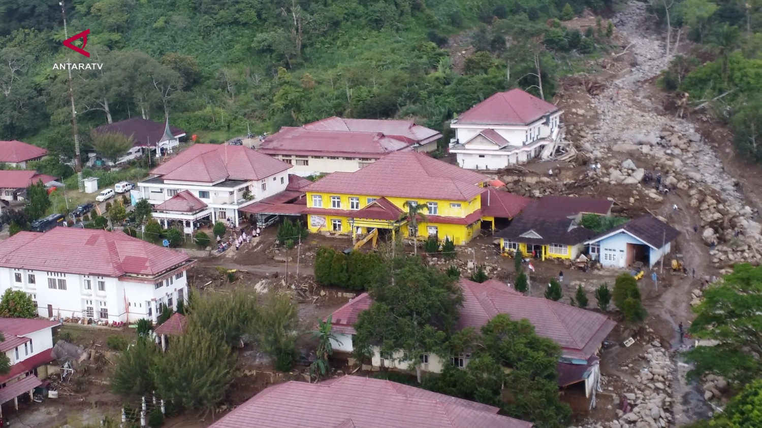 BNPB urges Solok Regency to study office areas before reconstruction