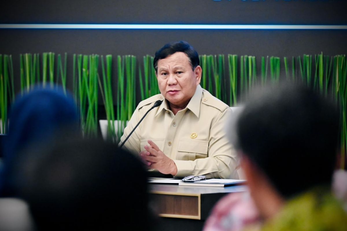 Prabowo Emphasises Respect for Experts