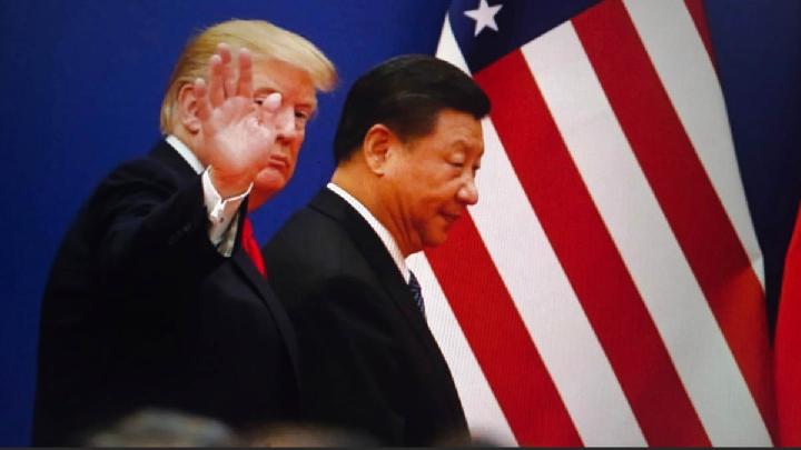 Trump and Xi Chat over Tea, Talks China-US Ties