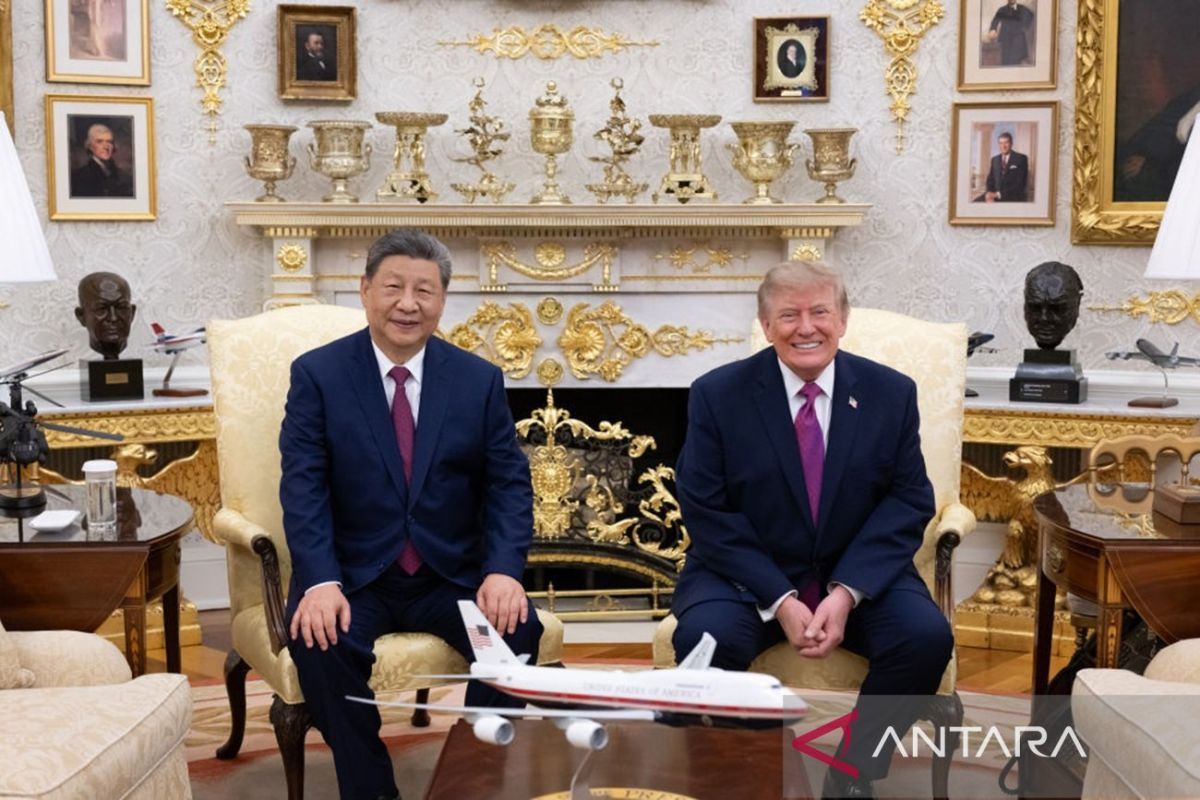 Wang Yi: New China-US Relations Must Be Based on Equality