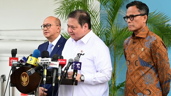 Rupiah Approaches Rp18,000, Airlangga: Exports Must Be Boosted!