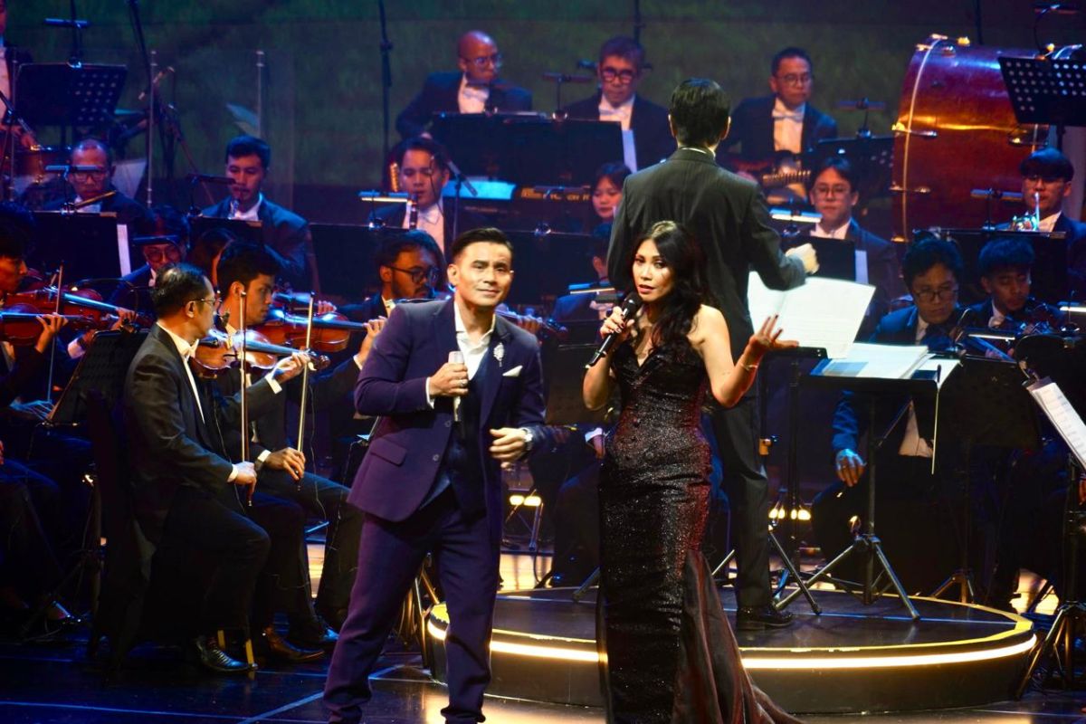 Collaboration of Addie MS & Twilite Orchestra, Anggun, and Judika Colours 81st Anniversary of KAI with the Harmony of Indonesia's Journey