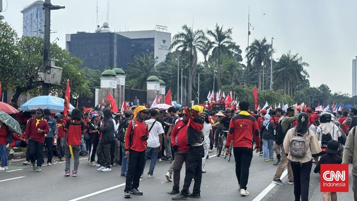 Series of Demands in Today's Labour Protest