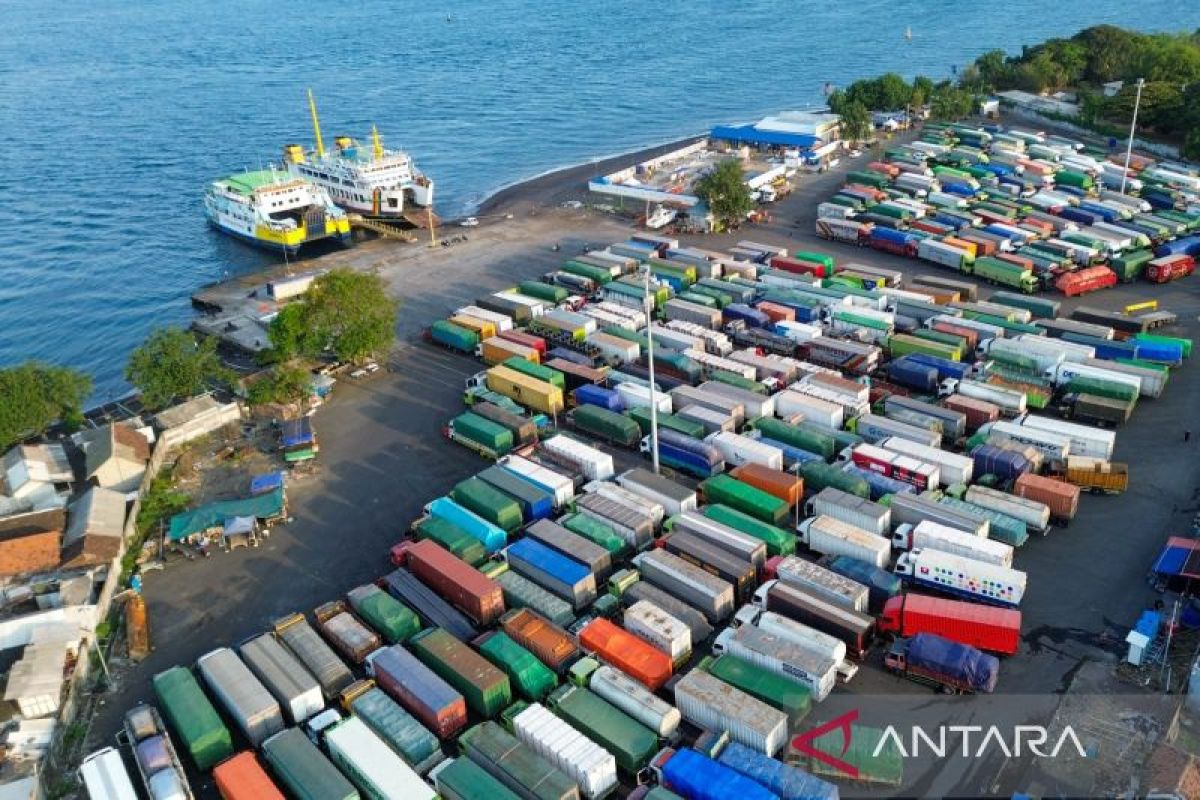 ASDP Ketapang Strengthens Transport Capacity to Resolve Vehicle Queues