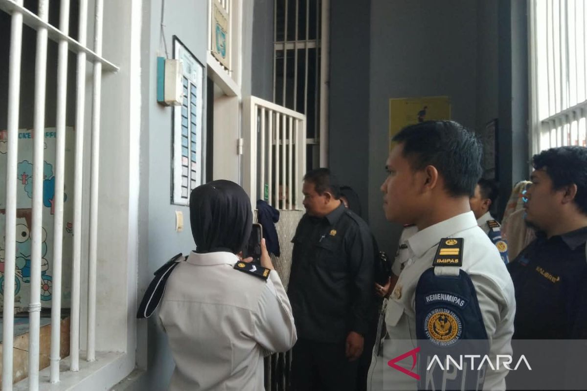 Majalengka Regional Council Ensures Prison Services Adhere to SOP