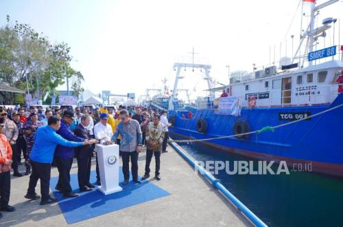 Tual Customs Attends Launch of Indonesia–China Fisheries Cooperation