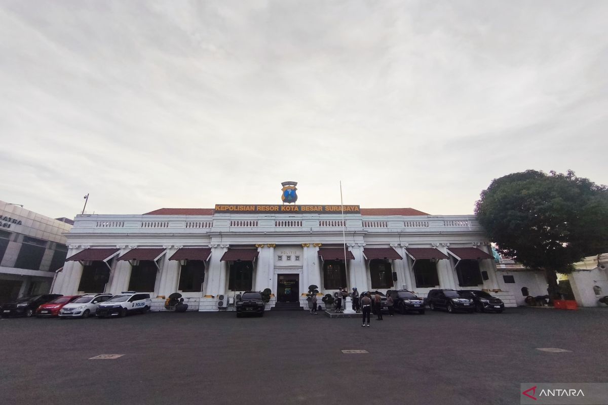 Three Regional Legislative Members Allegedly Caught in Narcotics Case in Surabaya