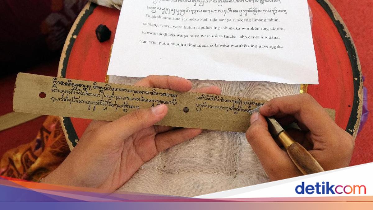 Balinese Script Mandatory in Public Spaces: Regulations and Usage Explained
