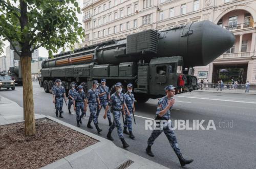 Russian Memo to NATO Countries: Nuclear Weapons Ready for Deployment