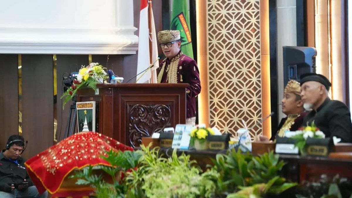 Deputy Minister of Home Affairs Bima Urges West Sumatra to Strengthen Regional Resilience
