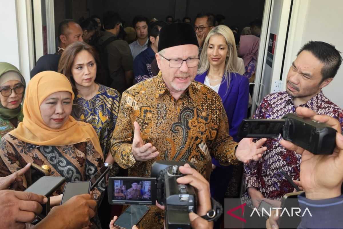 Khofifah: Two KCL Singhasari Study Programmes Must Provide Digital Security Solutions