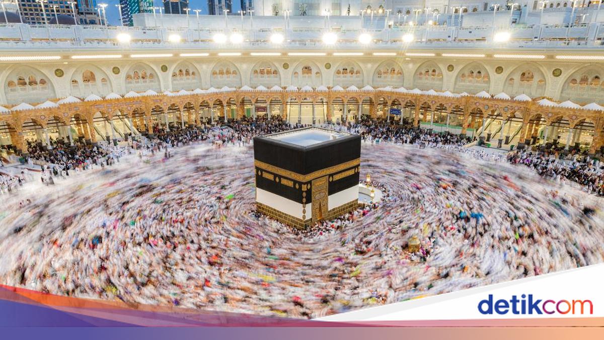 Saudi Arabia Denies Suicide Bomber Near Kaaba