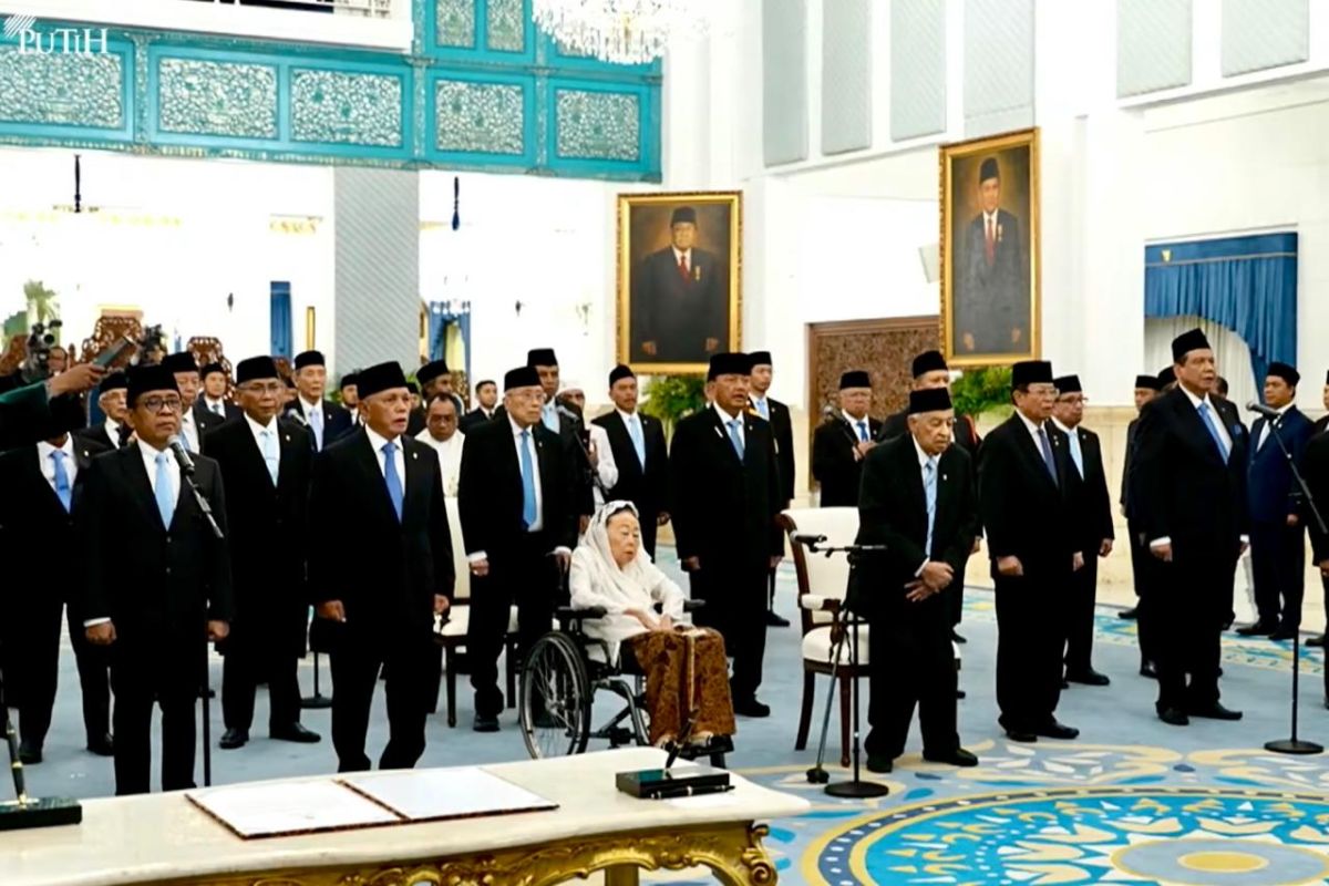 The complete list of 26 Presidential Advisory Council members chosen by President Prabowo