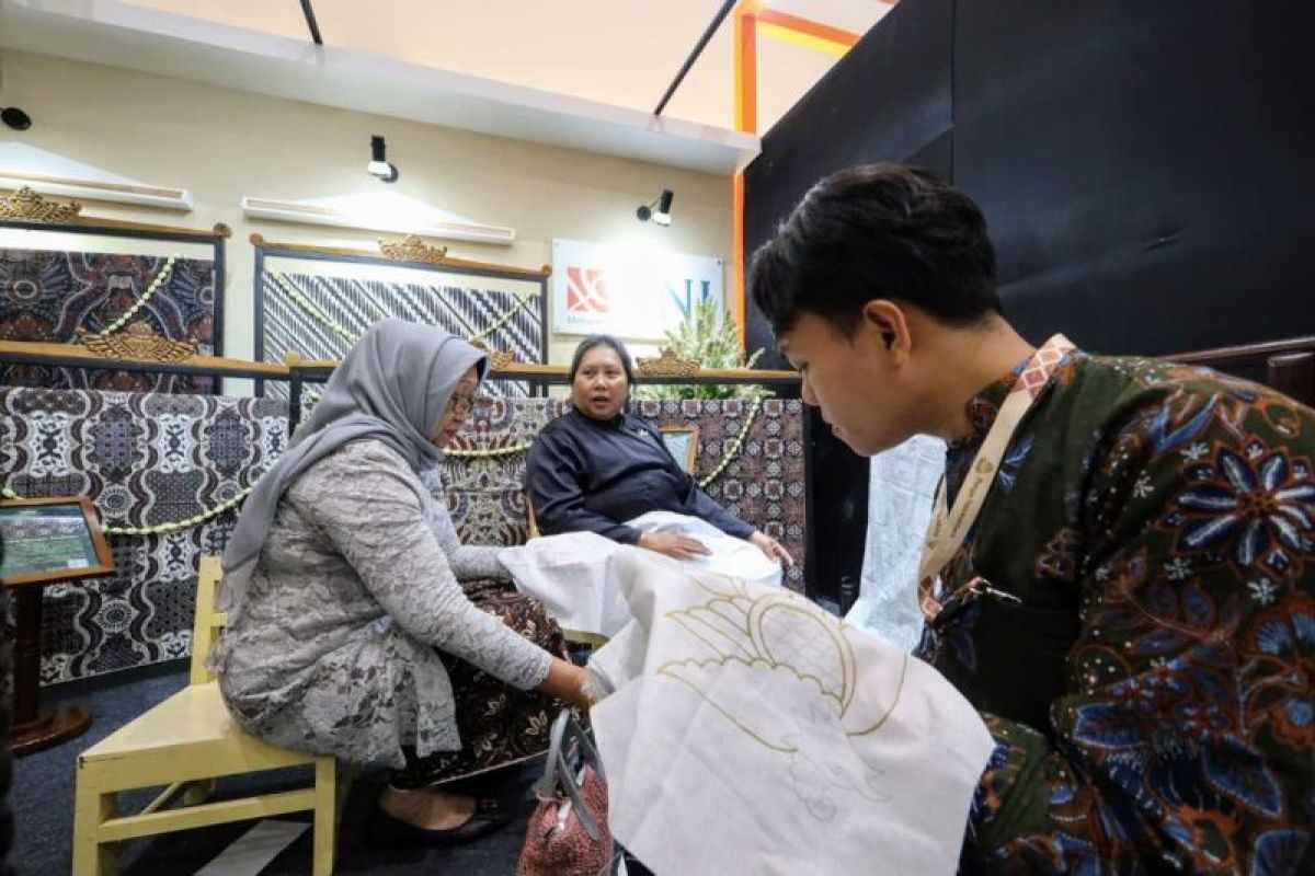 BNI committed to strengthening capacity and market for batik MSMEs