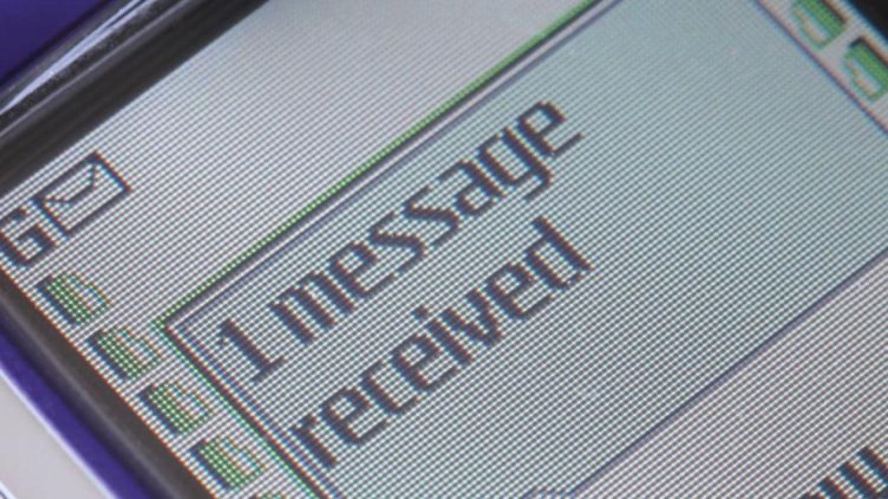 Fake SMS Blast Gang Using 'Fake BTS' in MRT Discovered; Here Is Their Modus Operandi