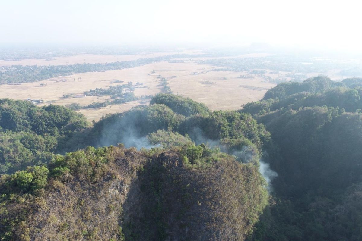 Joint Task Force Controls 21.51-Hectare Fire in Pangkep