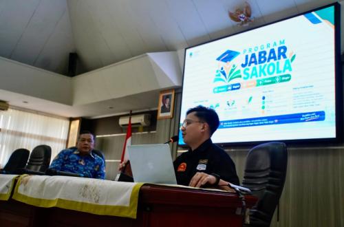 West Java Education Office Prepares 'Jabar Sakola' Programme to Reduce Dropout Rates