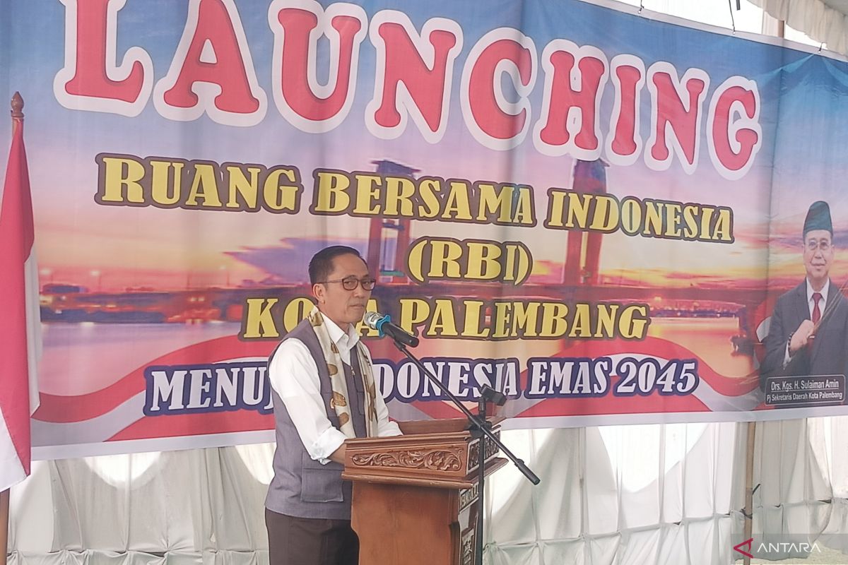 Ratu Dewa instructs Palembang schools to implement distance learning