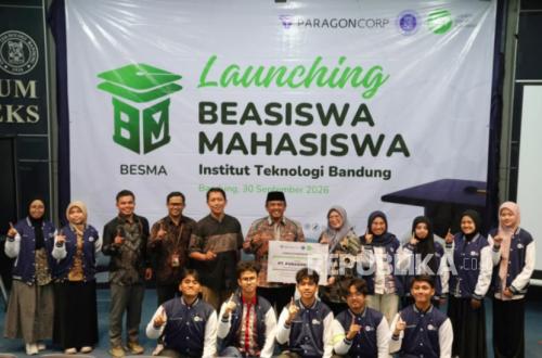IZI and PT Paragon Corp Inaugurate Student Scholarship Programme at ITB