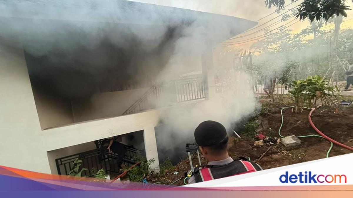 Villa Warehouse in Nusa Penida Caught Fire, Discovered While Staff Were Serving Guests