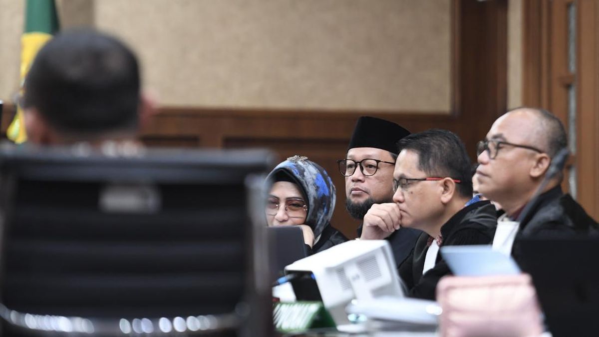 'DPR Asks for Coffee' Code Emerges in Hajj Corruption Trial Involving Yaqut Era