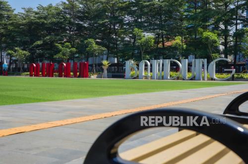 Bandung Square to be Developed into Integrated Historical Area