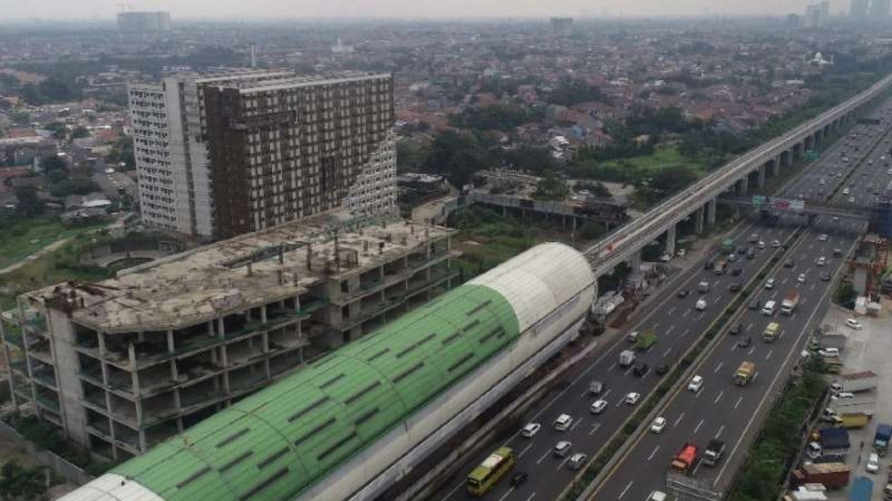 Danantara Keeps LRT City Construction on Track While Offering Consumers Refunds