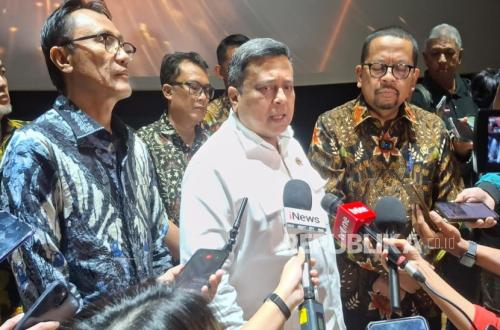 BPJPH’s Position on Cigarettes After Muhammadiyah Deems Them Haram