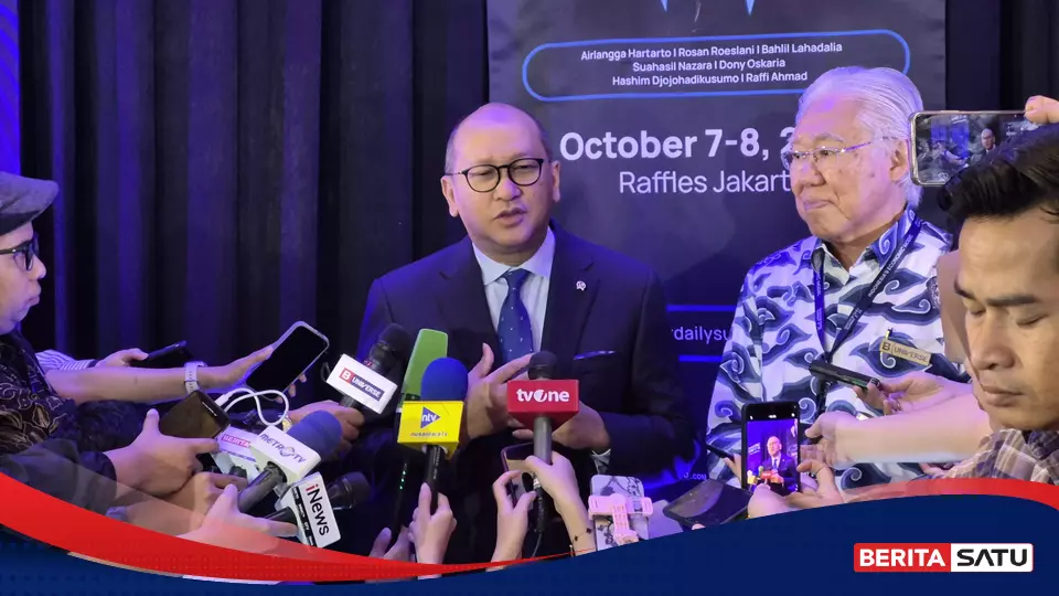 Rosan Targets Five-Day Processing for Foreign Worker Permits Under New Integrated System