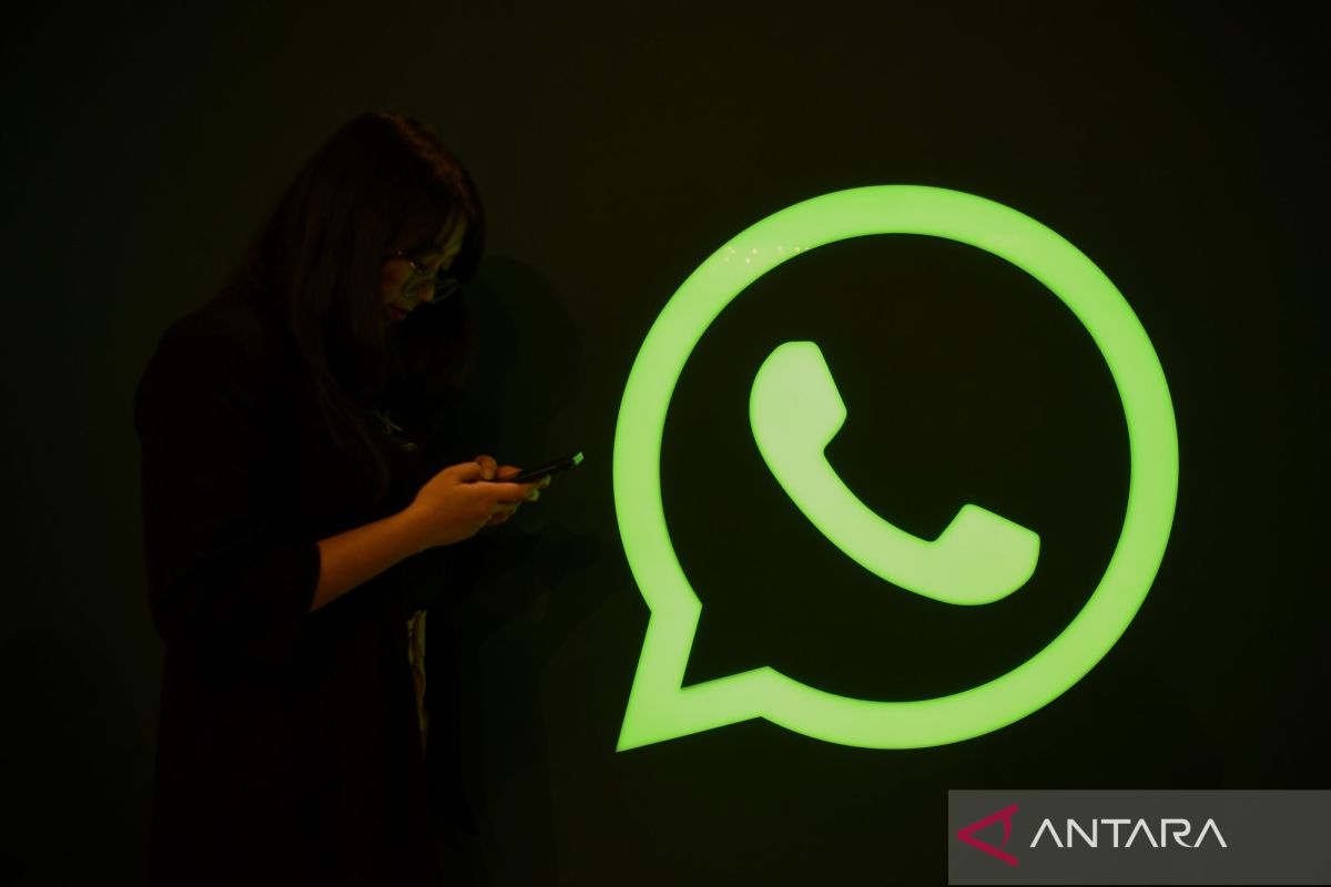 WhatsApp is preparing a message-scheduling feature